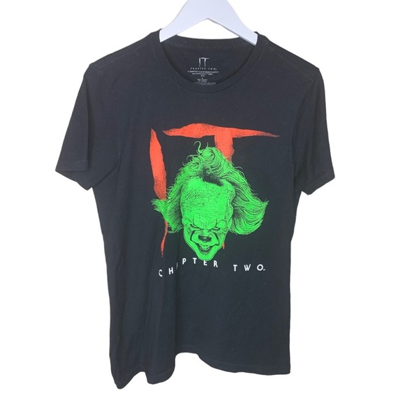 IT CHAPTER TWO Graphic Pennywise Print Tee With Cap Sleeves Black/Green Sz Small - Picture 3 of 8